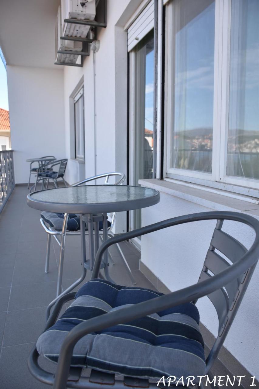 Apartments Luka Trogir Exterior foto