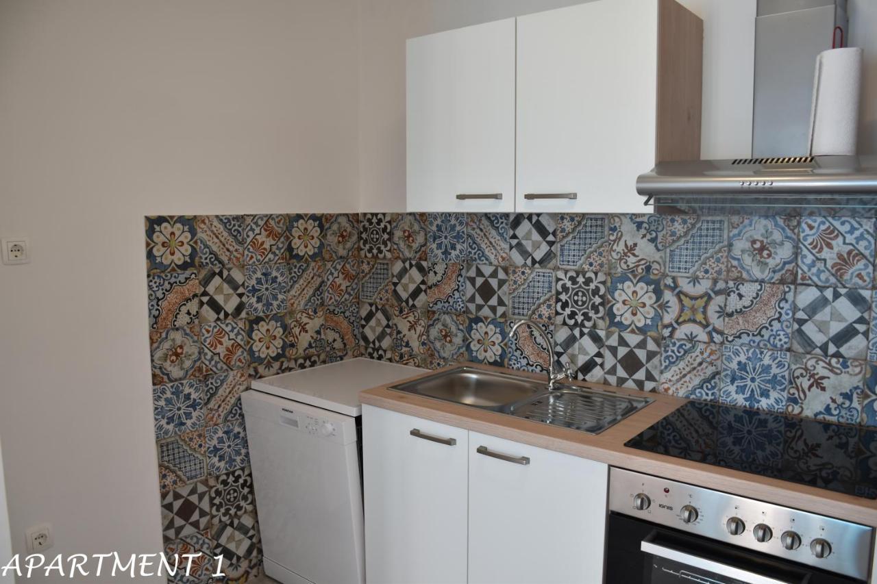 Apartments Luka Trogir Exterior foto