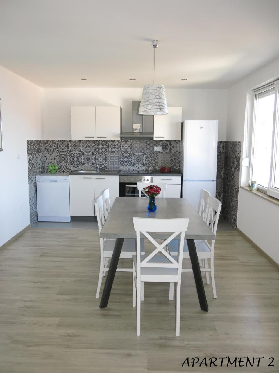 Apartments Luka Trogir Exterior foto