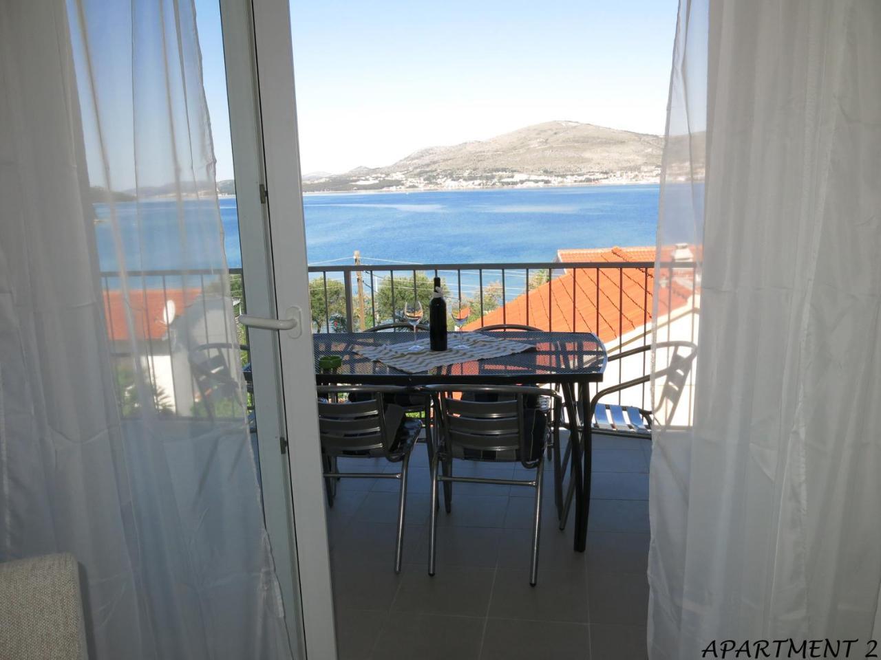 Apartments Luka Trogir Exterior foto